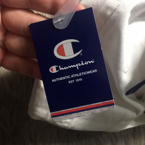 new Champion logo cap - Picture 6 of 6